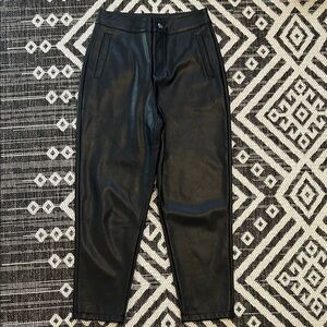 Stella Luce Black Faux leather Pants 
Size Small